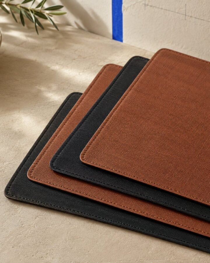 Set of 4 Coated Placemats — fabric detail